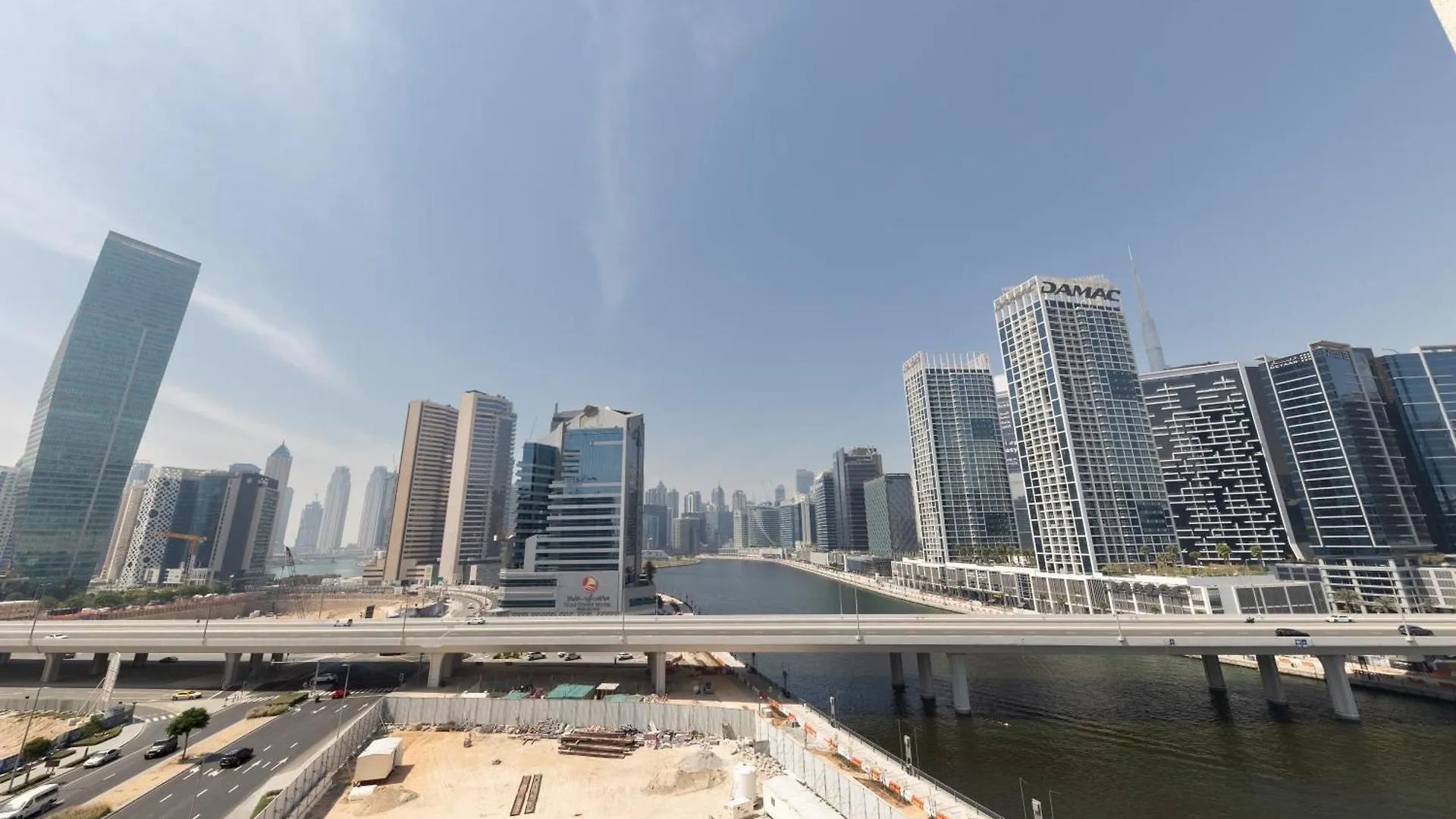 Apartment Brand New, Partial Canal View, Business Bay Dubai